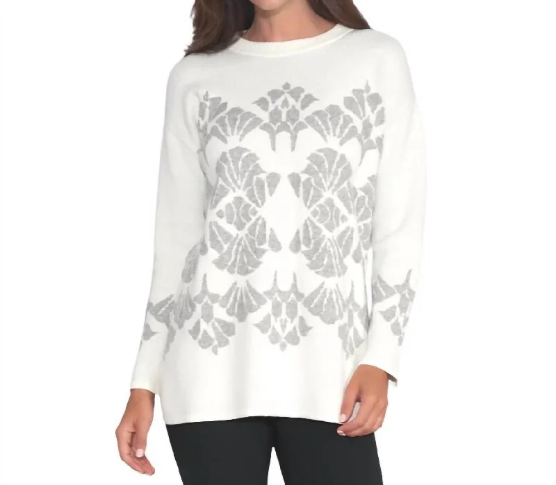 Weekend Discounts to Celebrate Eye Candy Sweater In Ivory/ Light Gray