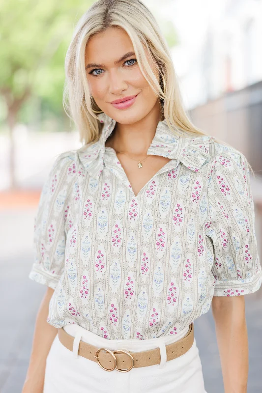 Extra Savings Taking Shape Taupe Medallion Blouse