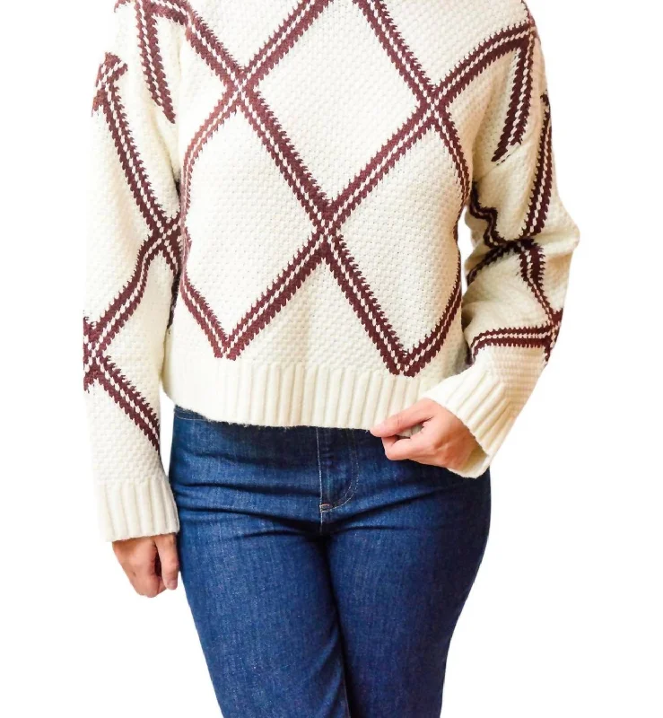 Early Bird Diamond Sweater In Ivory