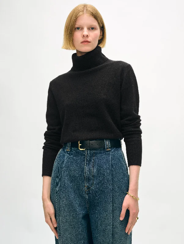 Quick Sale Cashmere Turtleneck