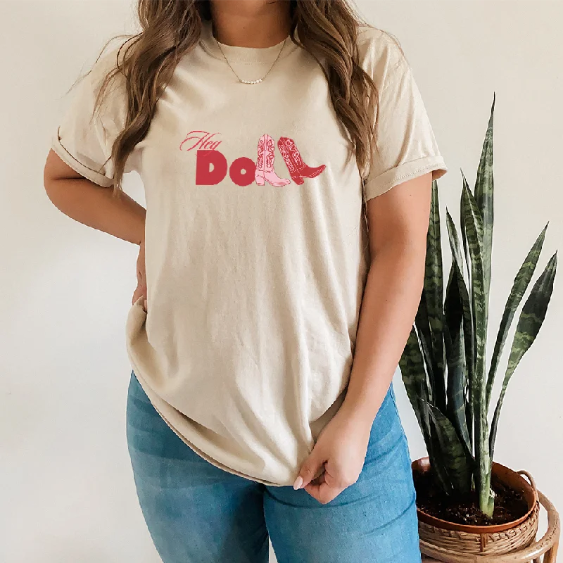 Weekend Bargains to Love Hey Doll Cowgirl Graphic Women's T-shirt