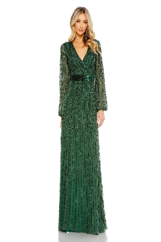 Discount Extravaganza Mac Duggal 5718