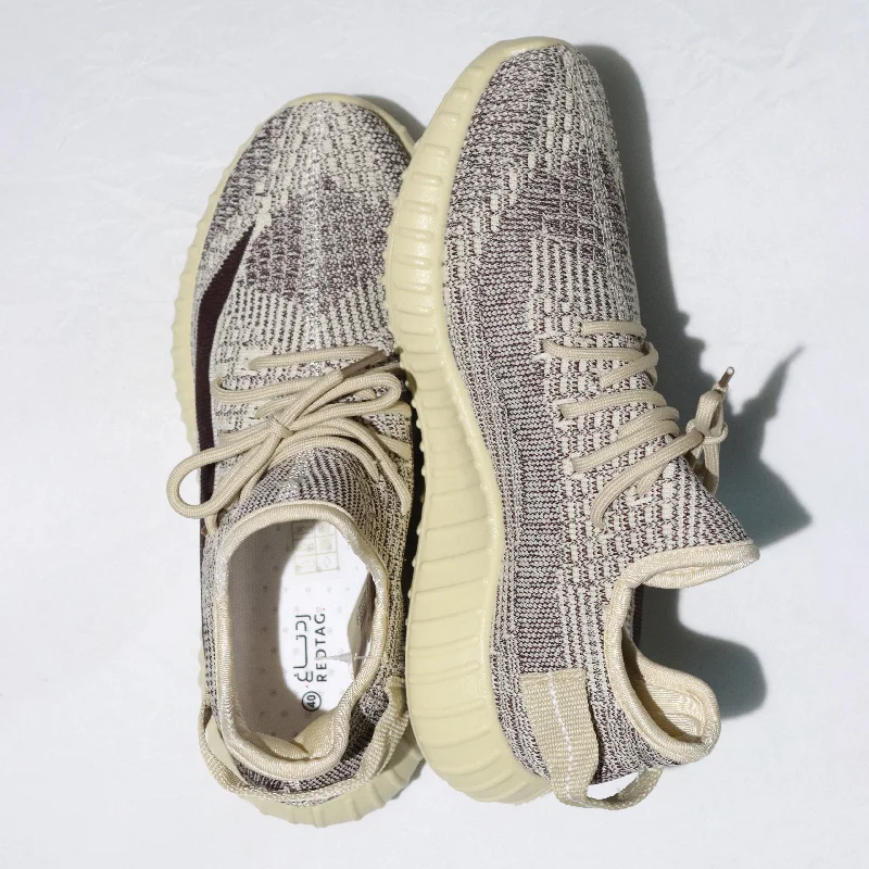 Weekend Deals That Excite Beige Flyknit Sneaker Beige