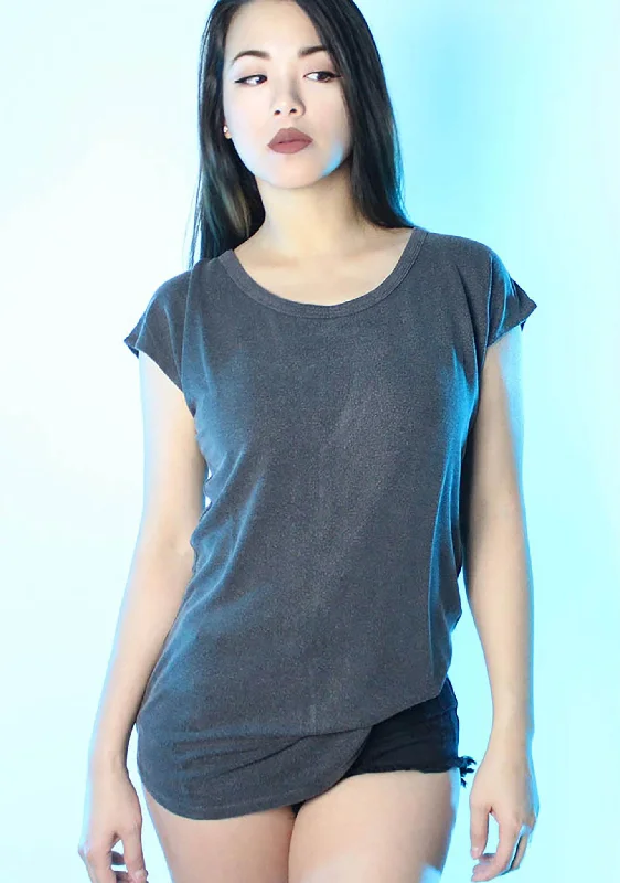 Overstock Sale Cut It Out Tunic Top in Charcoal