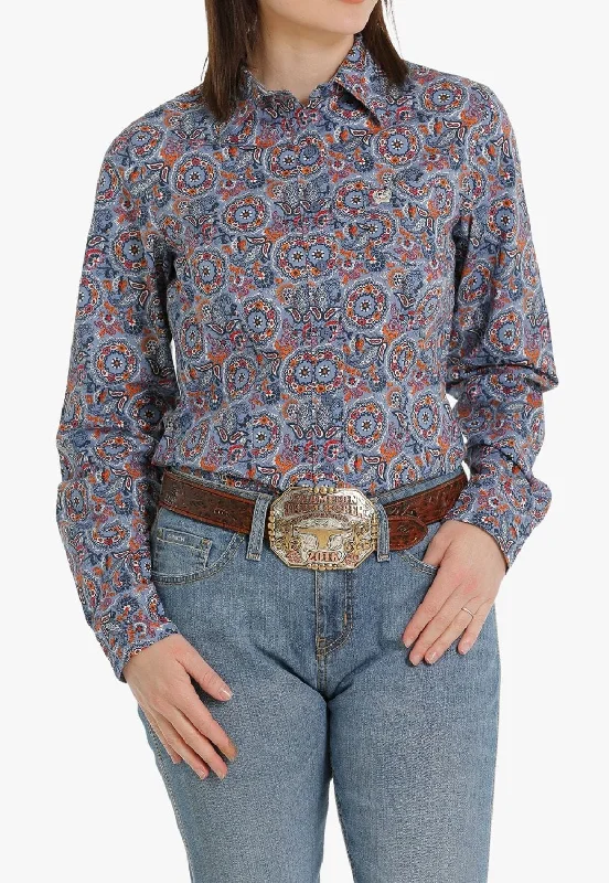 Deep Discounts Cinch Womens Medallion Button Down Long Sleeve Shirt