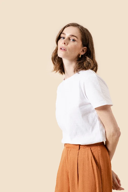 Weekend Deals to Brighten Your Day The Sammy Tee - White