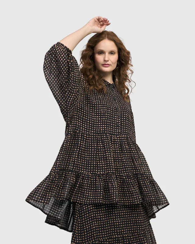 Limited Time Sweetheart Tunic Top, Dots