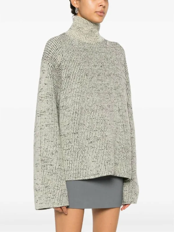 Weekend Discounts to Enjoy Nienke Turtleneck Sweater In Black/moon