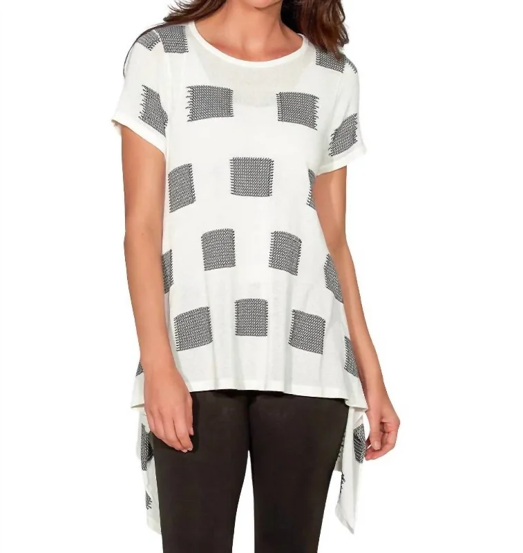 Weekend Discounts to Indulge In Lazy Days Sweater In Soft White-Black