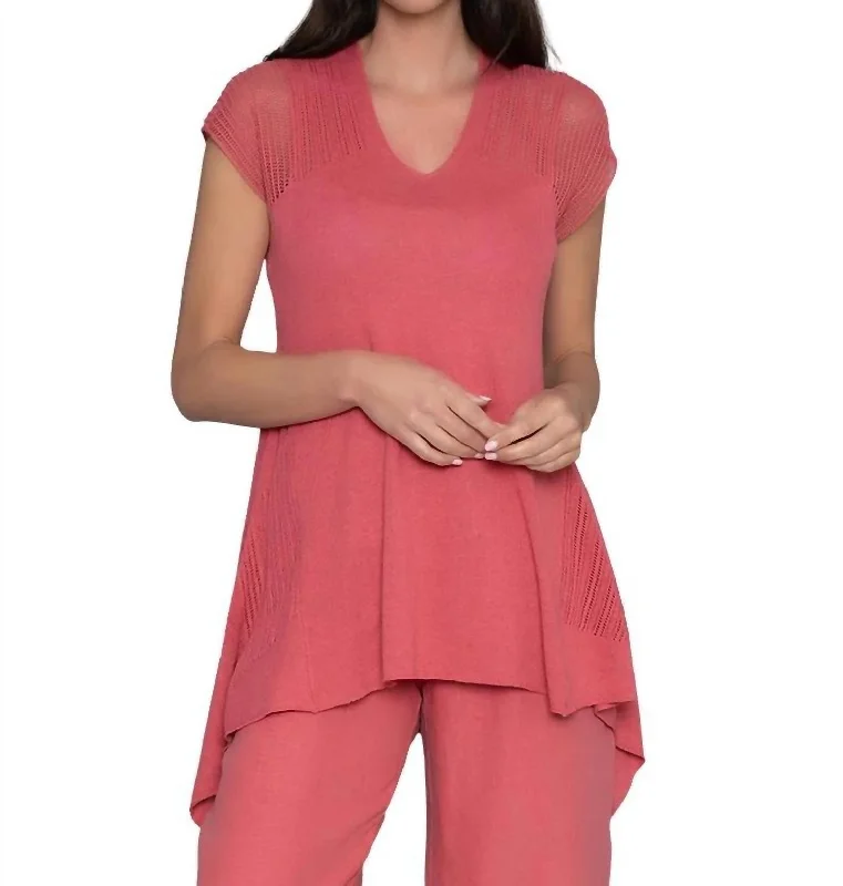 Weekend Deals That Please Final Touch Sweater In Berry